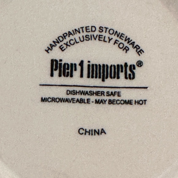 Pier 1 Grey 3D Elephant Mug Trunk for Handle Handpainted Stoneware 16 ounce - Picture 6 of 6